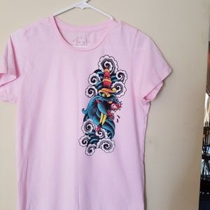 Pink graphic tee